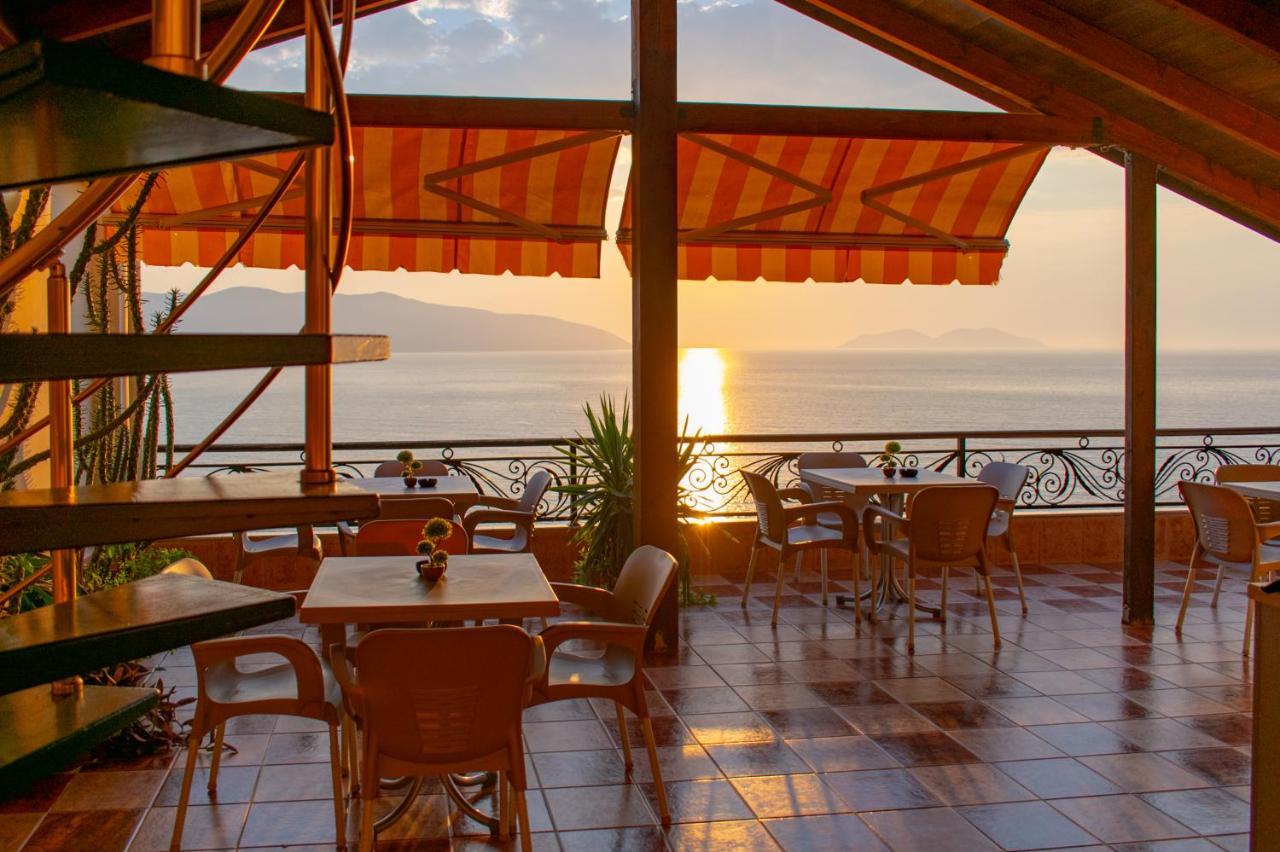 Vila Zahaj Vlorë Exteriör bild